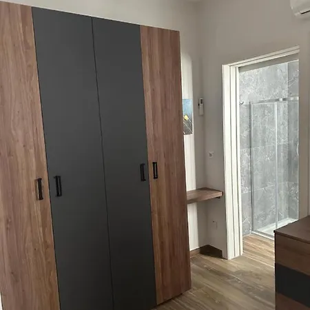 Guest house 1 Bedroom With Private Bathroom In A Shared 3 Bedroom In Swieqi 10 Min From Paceville And